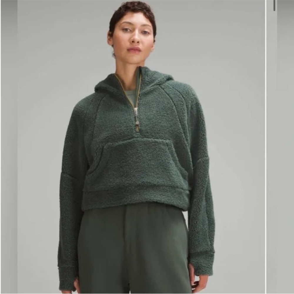 Lululemon Scuba Half Zip Fleece Hoodie
Smoked Spruce - XS/S